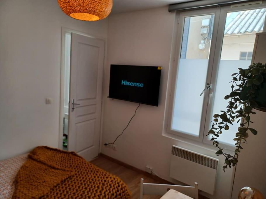 Tiny81 Cozy City Break Appartment Clichy Eksteriør billede